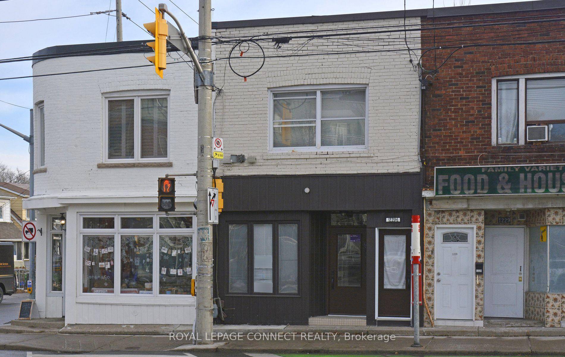 Main Floor Commercial Retail Office Space For Lease Available Immediately !
