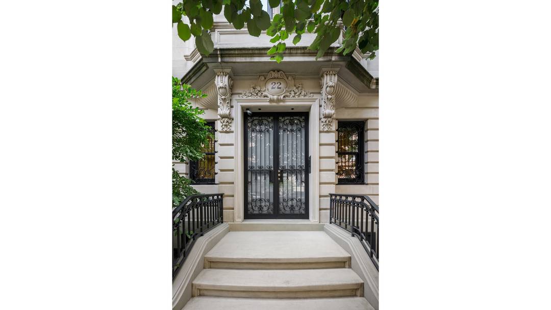 22 East 94th Street is one of four adjacent Beaux Arts townhouses built in 1899.