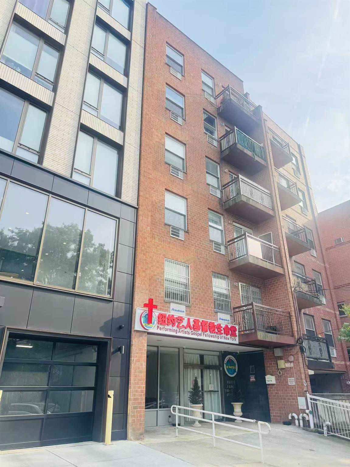 just a 1 minute walk to Flushing High School, bus stop, supermarket, 8 minutes to subway Rare Private Yard Grow your own garden or simply relax in your green space.
