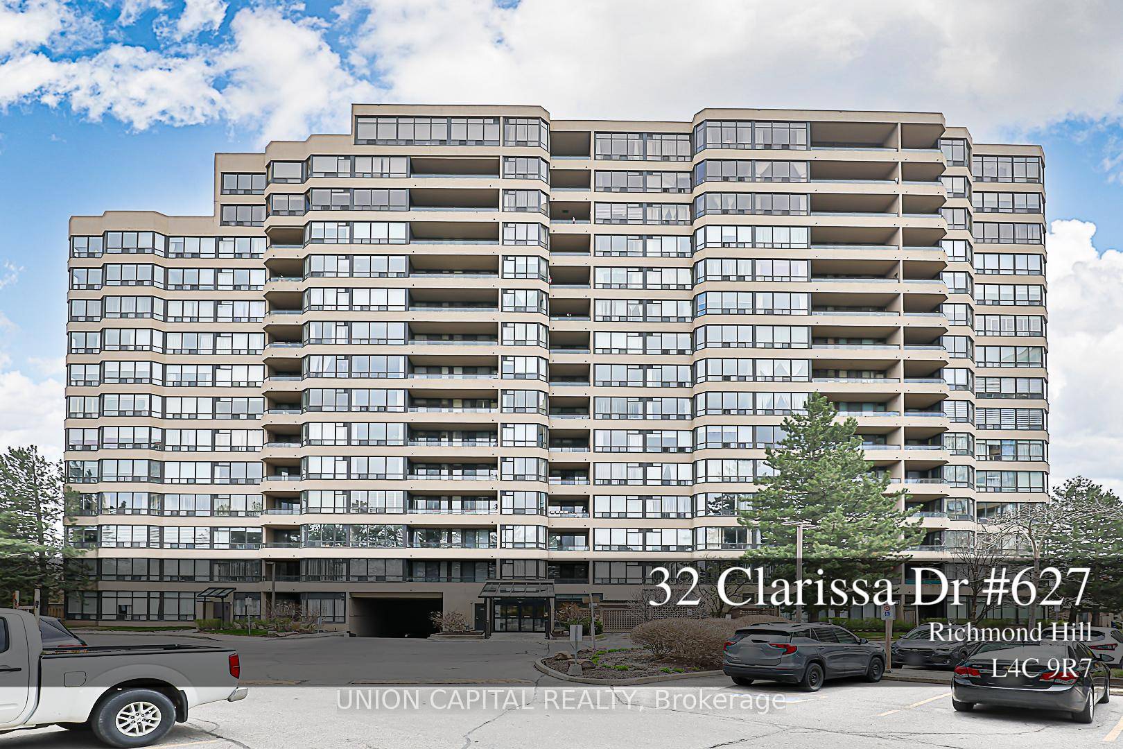 Fully renovated 2 1 bedroom unit in Gibraltar Building, with 1200 sqft of open living space.