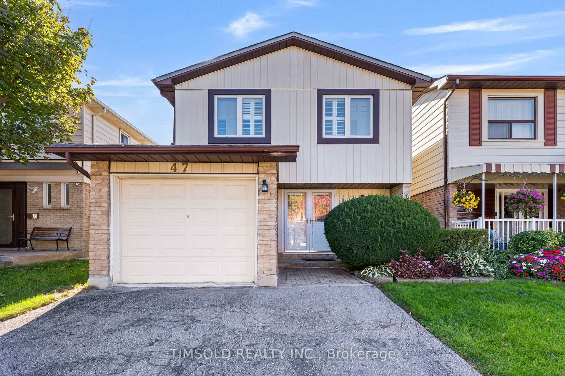 Welcome To This Well Maintained Home In The Heart Of Agincourt North Perfect For Those Looking To Add Their Personal Touch, This Spacious Property Offers Endless Potential.