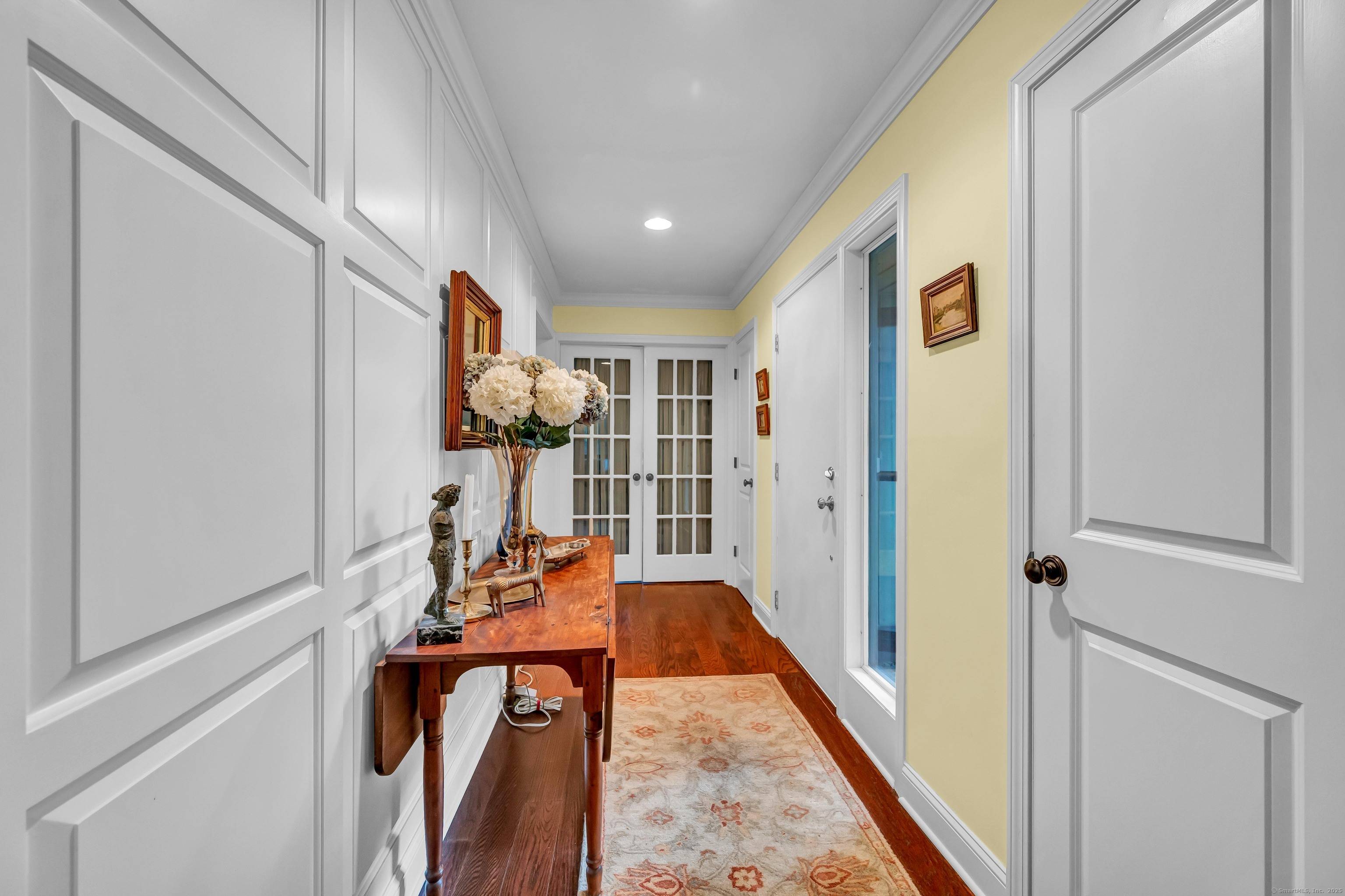 GOLF COURSE VIEWS ! ! ! This exceptional Country Style End unit has been remodeled to perfection, Can be sold Fully Furnished with High end Furnishings or Not !