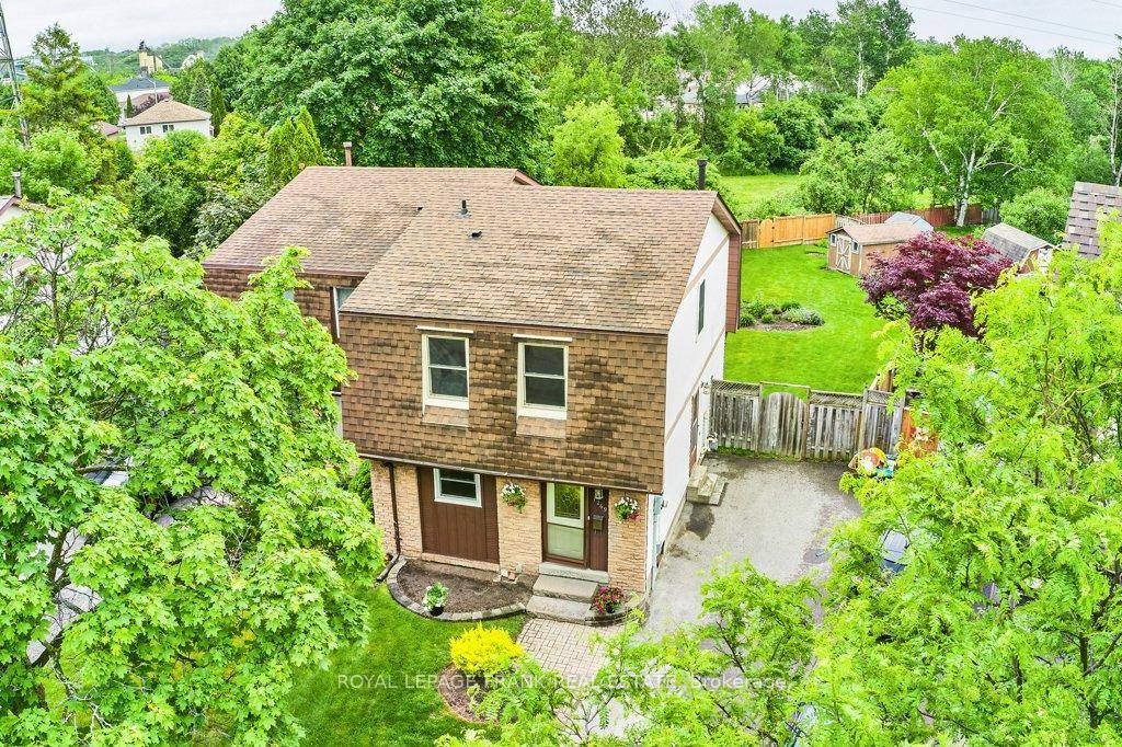 Welcome Home To 1269 Ludlow Court !