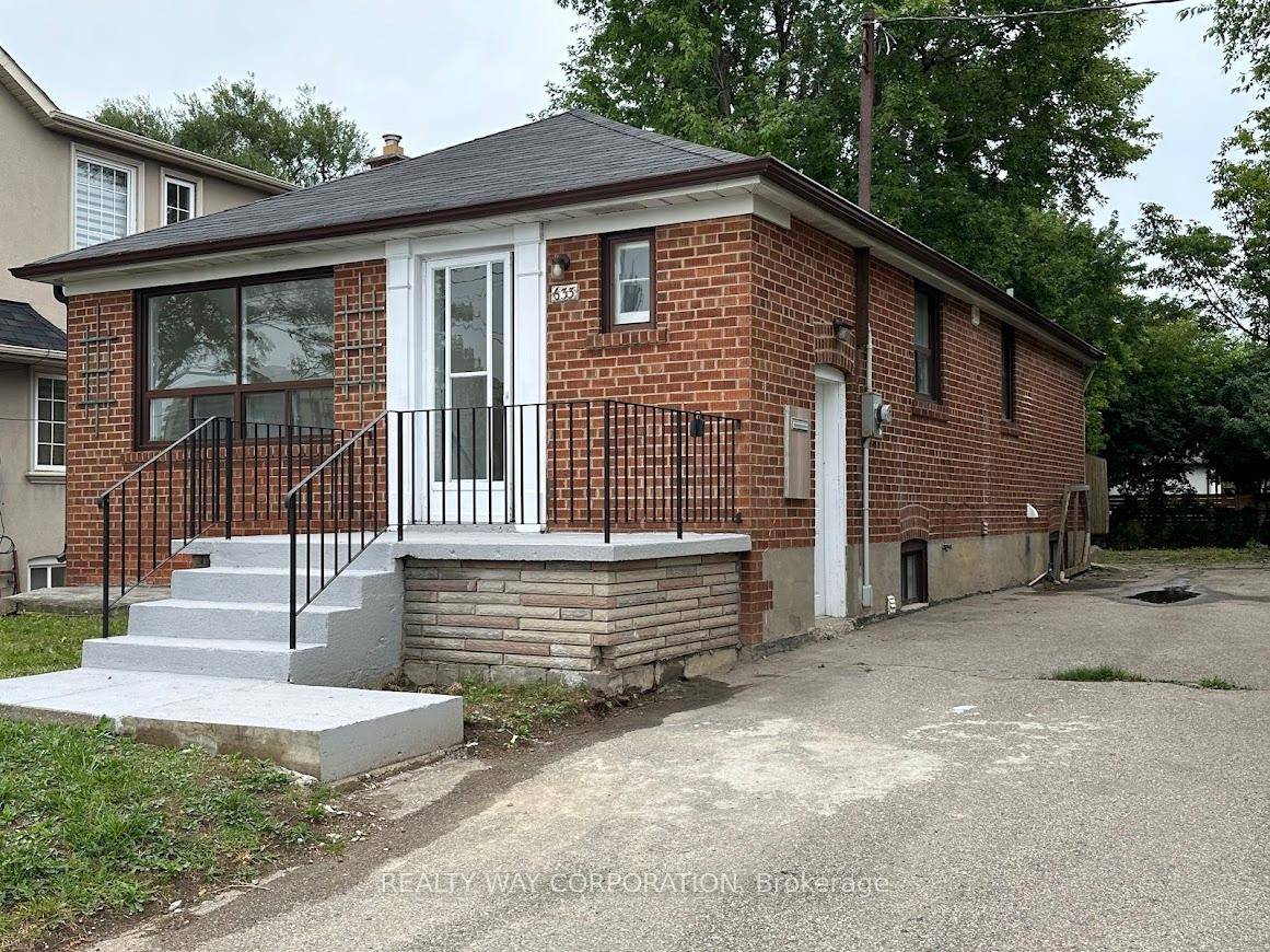 life is easy in this fully renovated 4 3 bedroom home, Bright Finished 3 bedroom basement apartment with separate entrance and 2 bathrooms, large deep backyard, Conveniently located across from ...