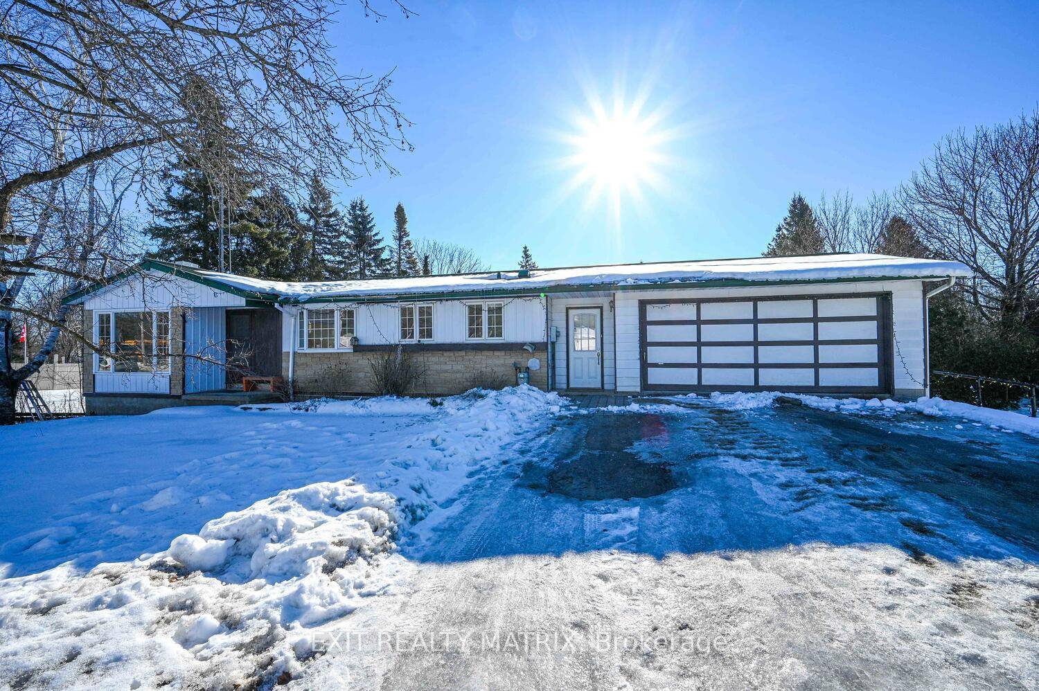 OPEN HOUSE Sunday March 2, 2 4 Attention first time buyers, downsizers, and everyone in between !