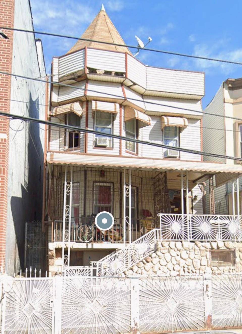 PURCHASE PRICE SUBJECT TO SHORT SALE BANK APPROVAL.