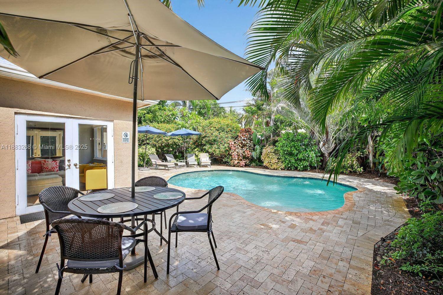 Impeccably maintained single family home, perfect for families or investors.