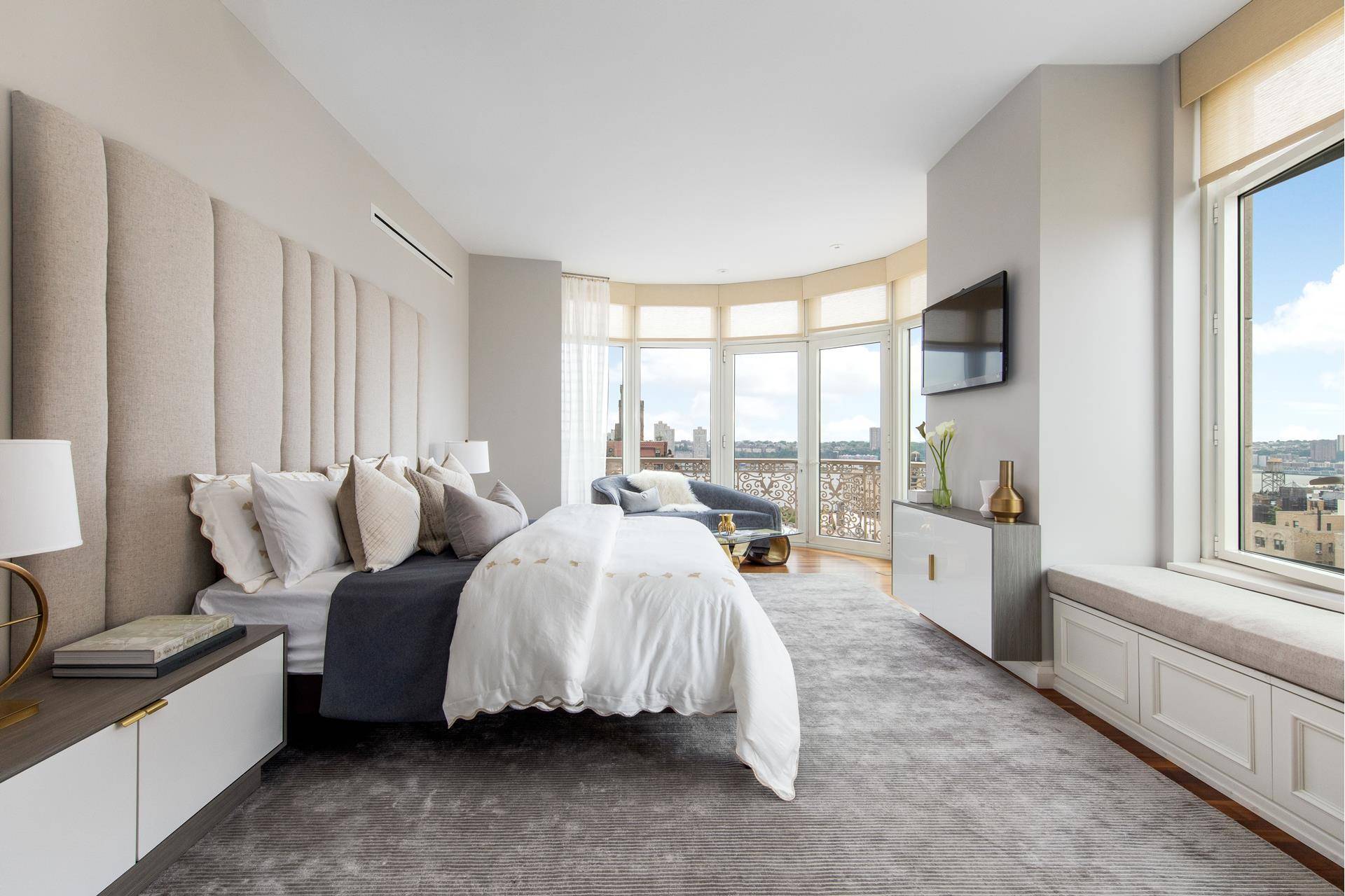Indicative of its name, Penthouse 1A is first and foremost in luxury and grandeur.
