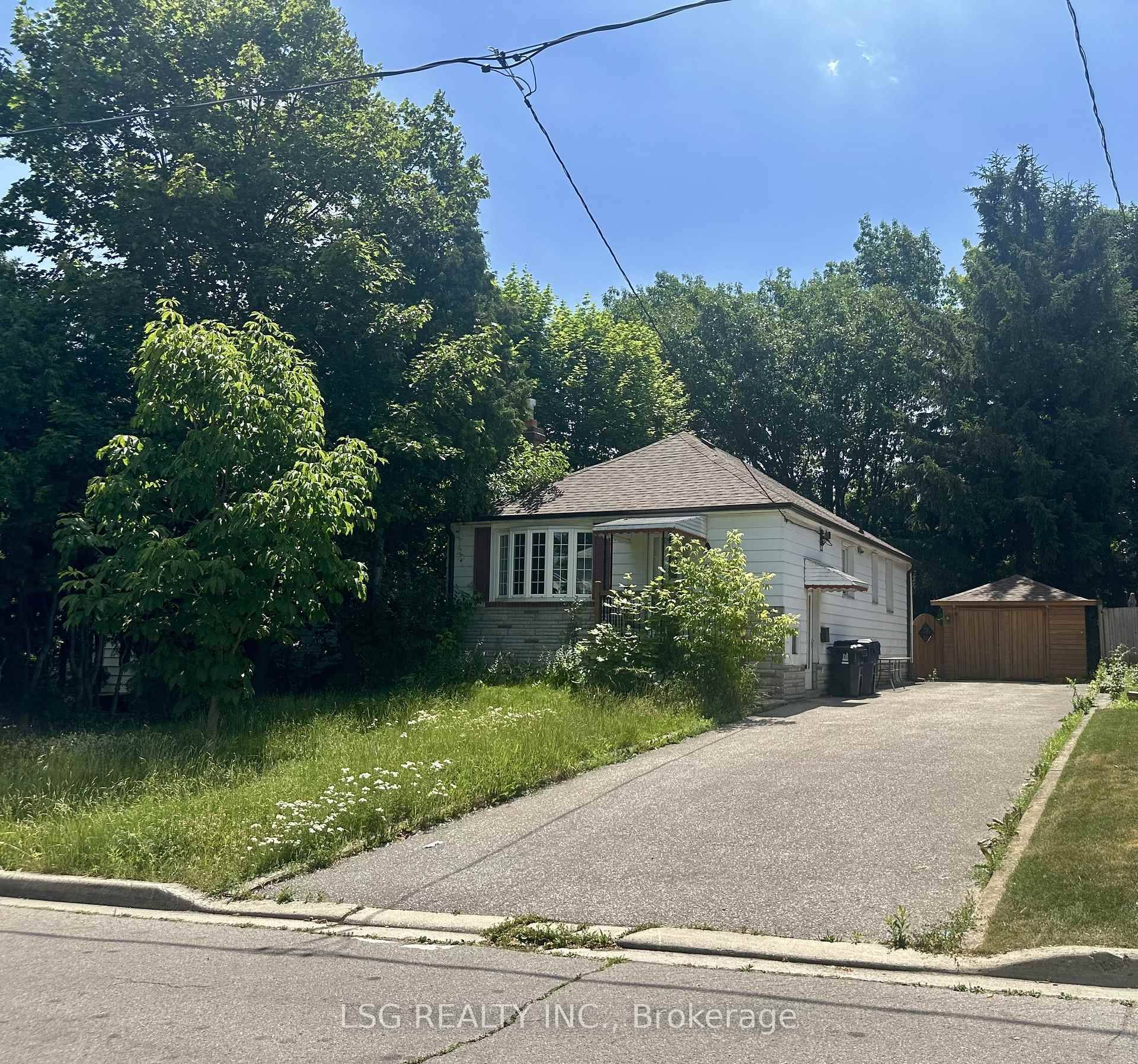 This meticulously maintained 3 bedroom, 2 bath bungalow presents an exceptional opportunity for individuals seeking to establish their ideal residence.