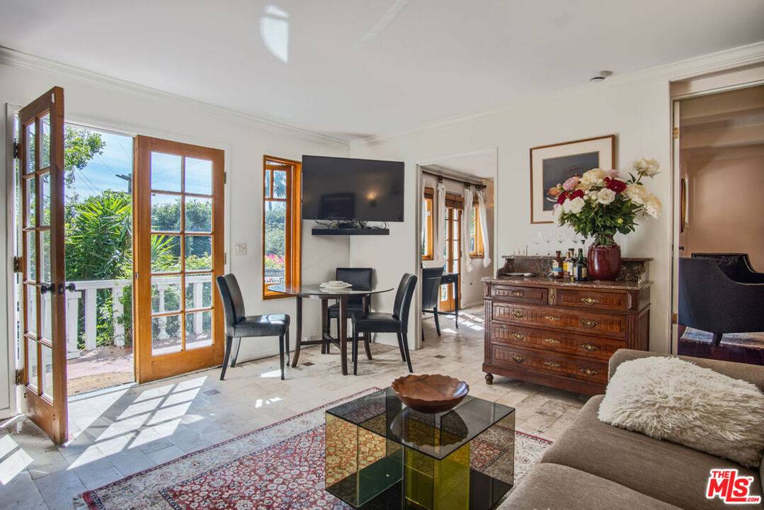 8298 Presson Pl 1BR Sunset Strip La