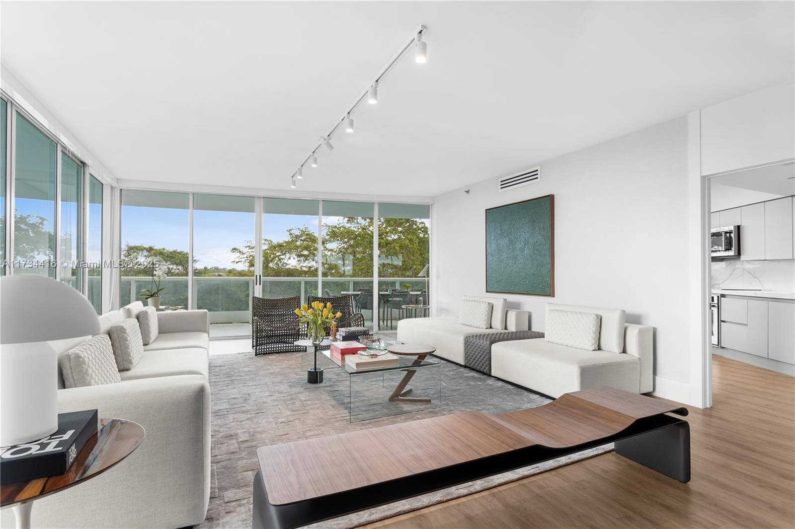 This fully renovated furnished 2 bed, 2 bath corner residence in Bristol Tower offers 1, 700 sq.