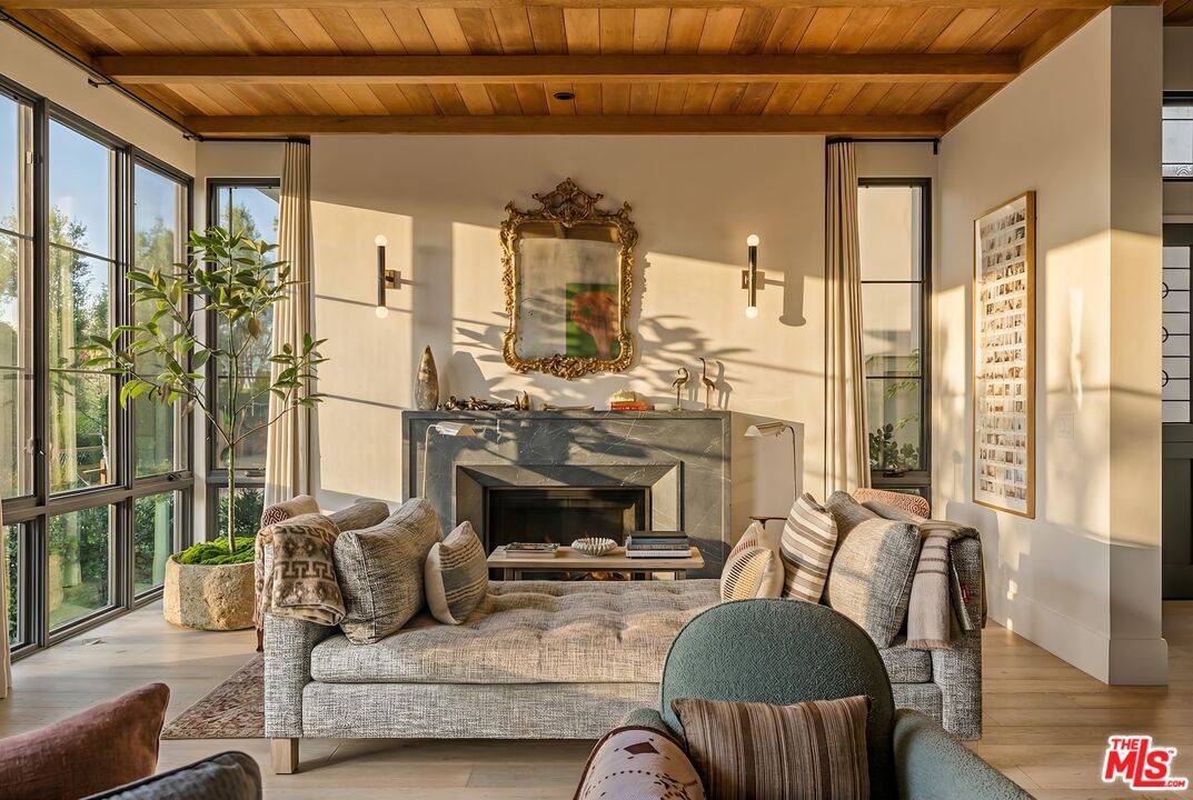 4315   Roma Ct 4BR Marina Del Rey La