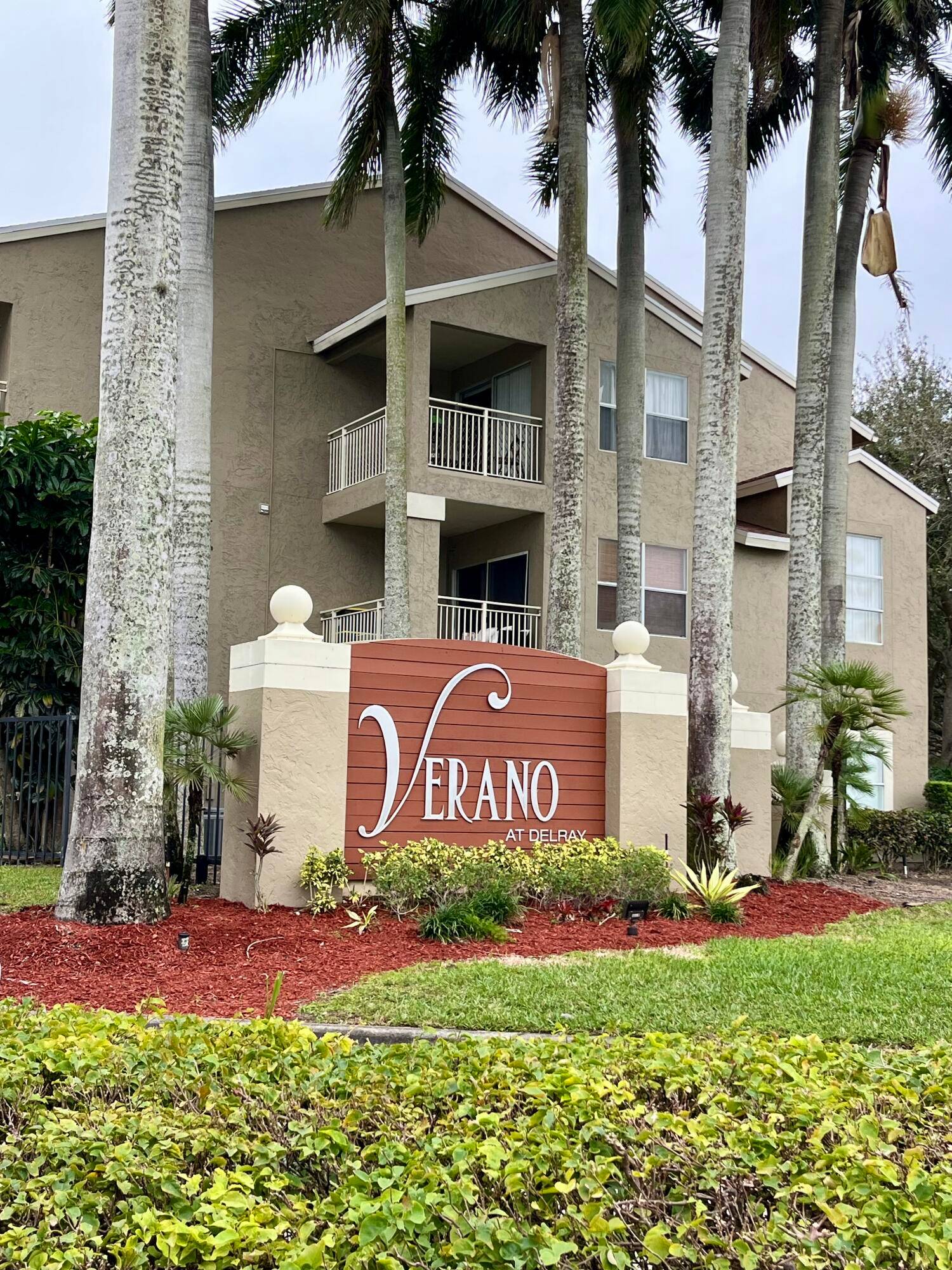 Desirable 3 bedroom condo in gated Verano.