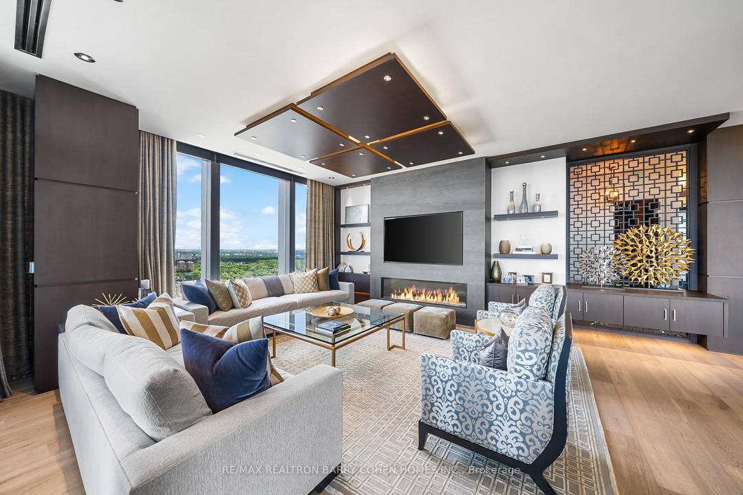 Awe Inspiring And One Of A Kind Four Seasons Suite.