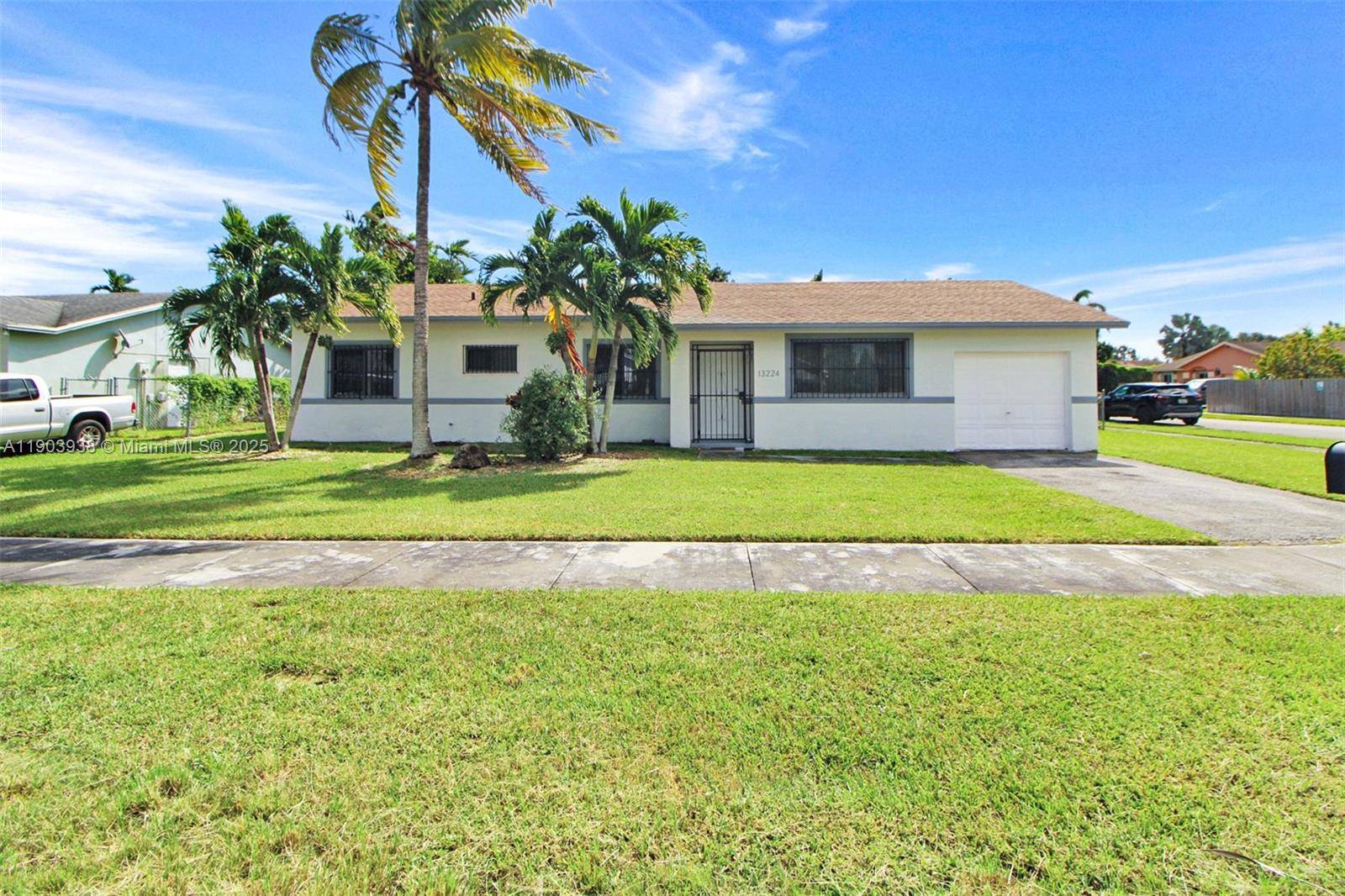 VERY SPACES CORNER LOT HOME 3 BEDROOM 2 BATH ROOF 4 YEARS OLD NO ASSOCIATION OWNER MOTIVATED CALL LISTING AGENT TO VIEW PROPERTY Virtual Tour https www.