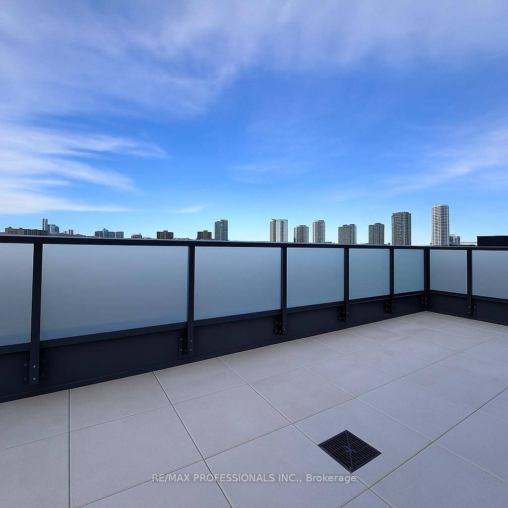 This unit has a massive terrace so big, you'll forget you're at home and not at your favorite patio spot.