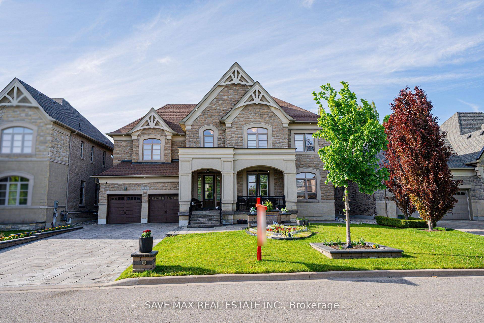 Must See Wow ! Dont miss out this Beauty Over 7000 sqft of living space !