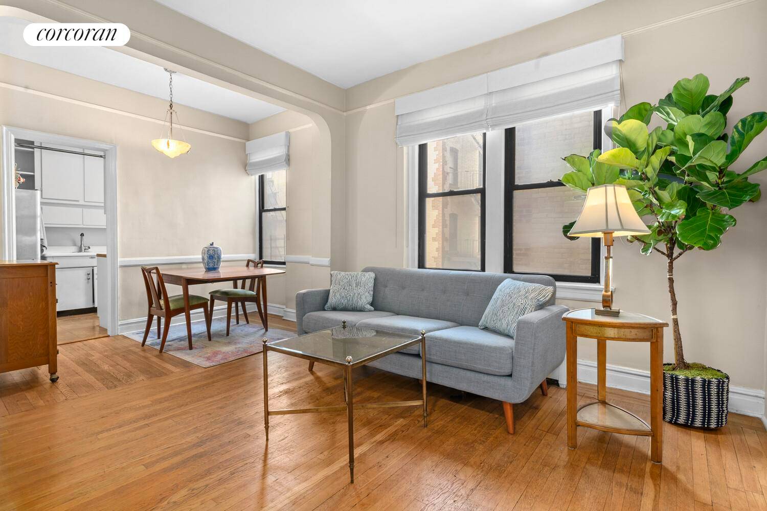Welcome to 78 8th Avenue, Unit 5J, a delightful coop in the heart of Park Slope !
