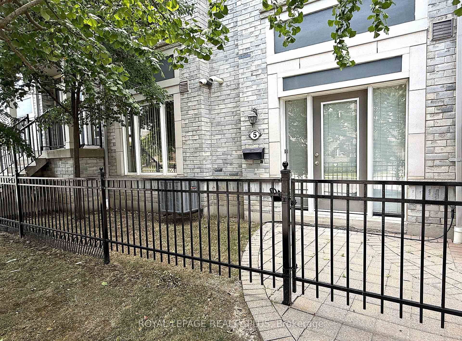 TWO PARKING INCLUDED Skip the Condo, this is Better !