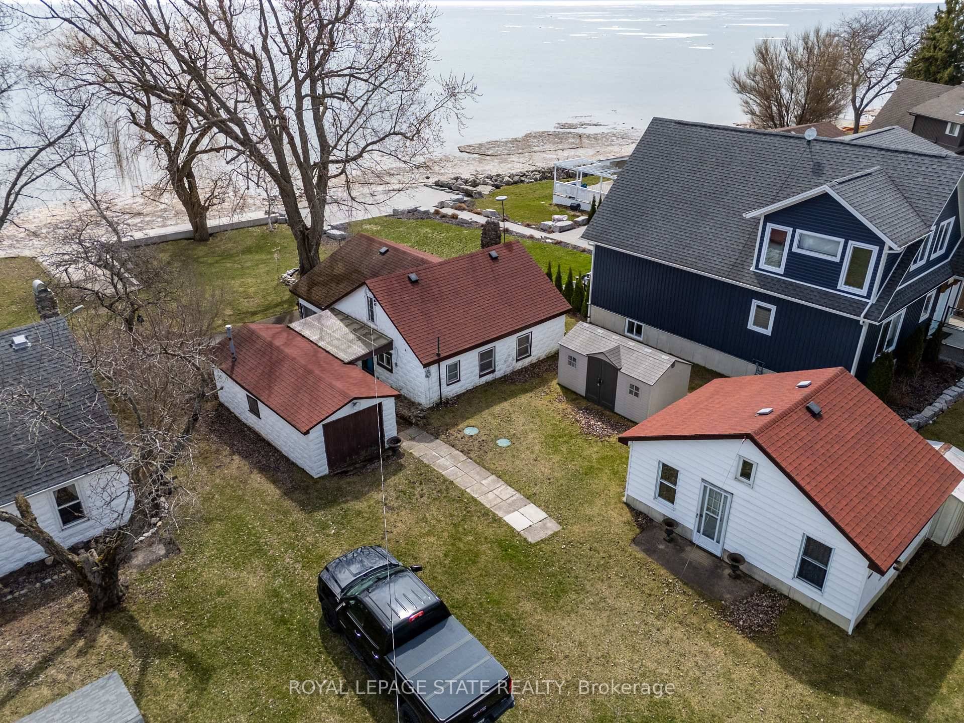 Nestled on the shores of Lake Erie, this cozy 3 season waterfront cottage offers an idyllic escape from the hustle and bustle of everyday life.