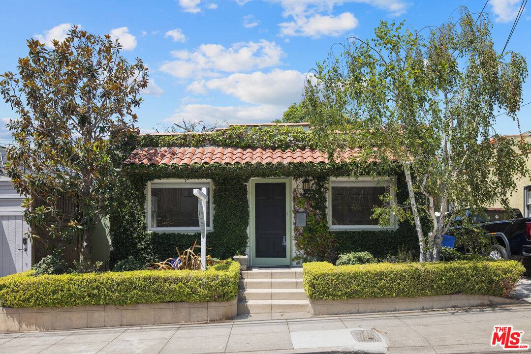 611 Grant St 1BR Santa Monica La