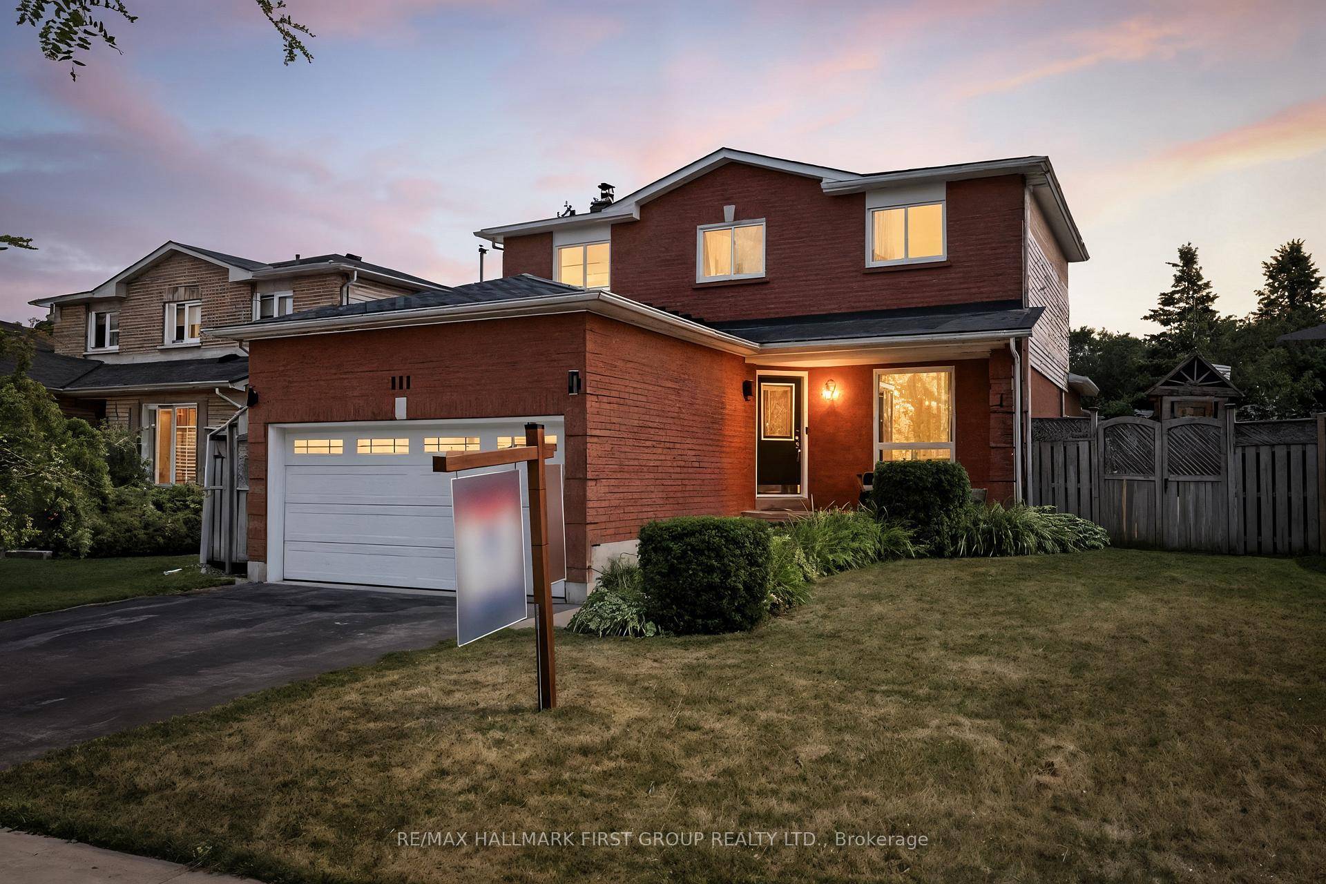OVER 2000SQFT of finished living space !