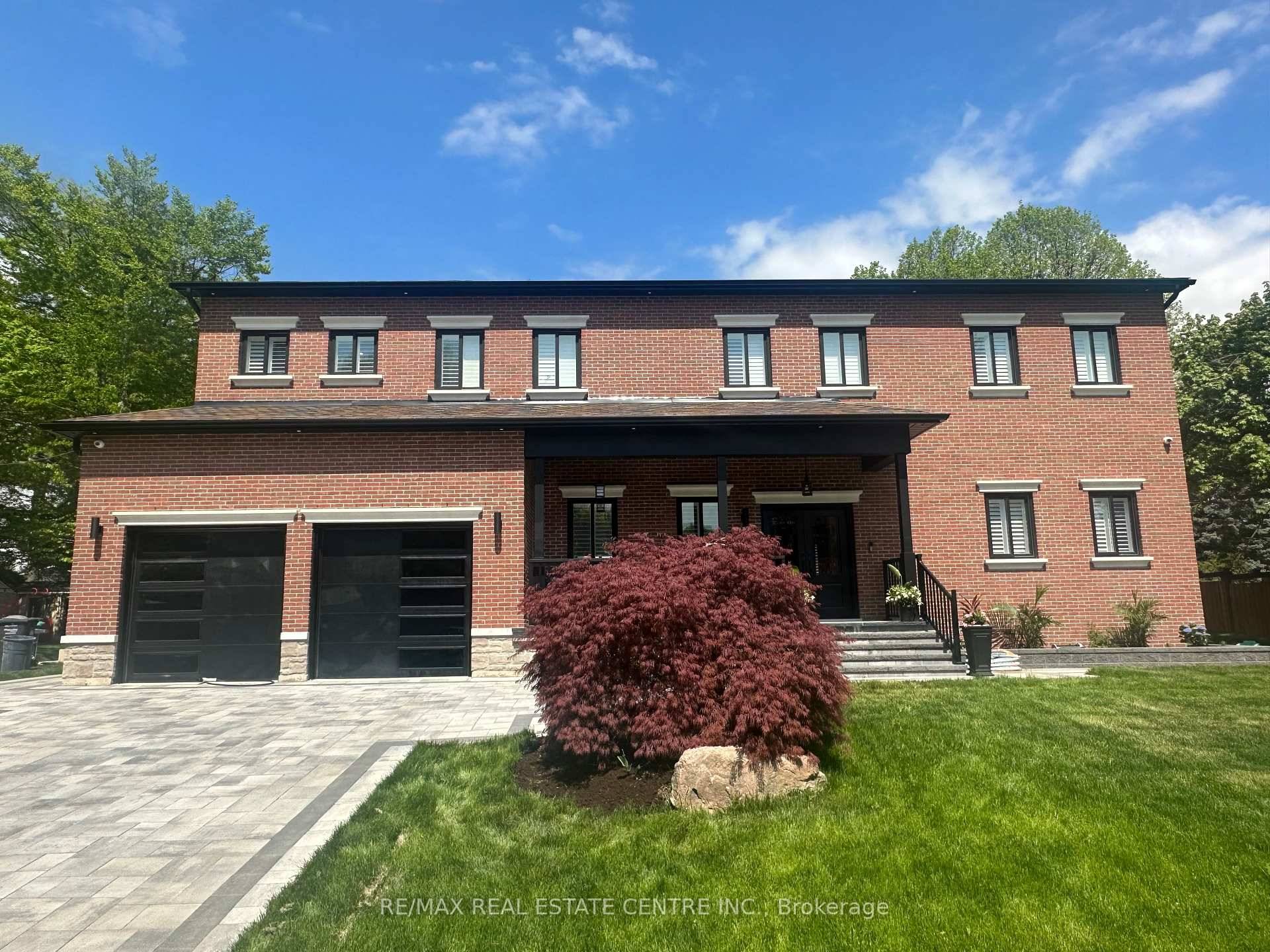 Situated on a wide premium lot, this impressive open concept custom built home located in the desirable Westgate neighborhood of Brampton, offers the perfect blend of space, style, and functionality.
