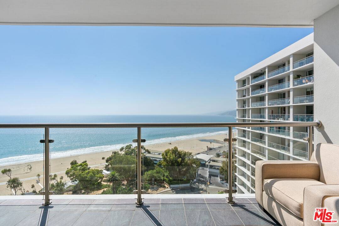 201   Ocean Ave LA