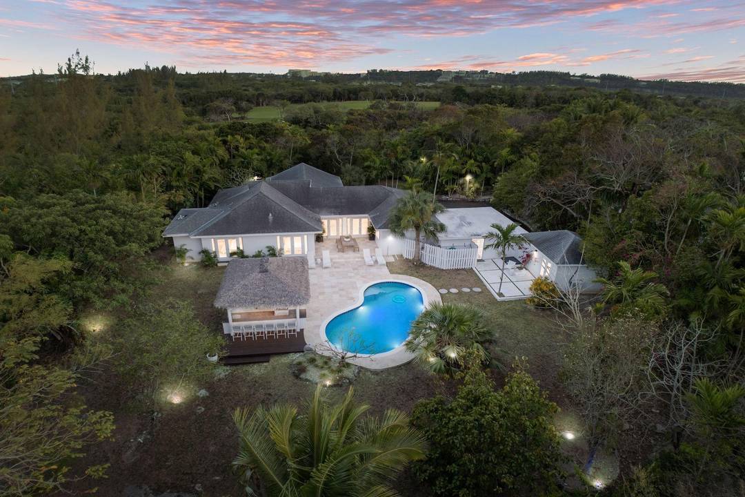 SKYLINE HEIGHTS Single Family Home New-Providence