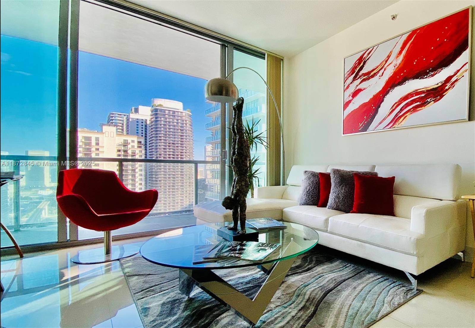 AXIS BRICKELL FLOOR 32, INCREDIBLE PANORAMIC CITY VIEWS FROM THIS OVERSIZED TERRACE 30 FT LONG !