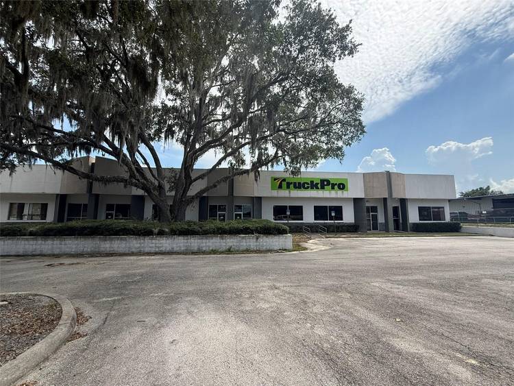 Available Now ! Exceptional opportunity to lease a 15, 000 SF industrial facility with M 1 zoning and prominent frontage along HWY 40, offering excellent visibility with an AADT of ...