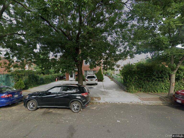 Please see google maps