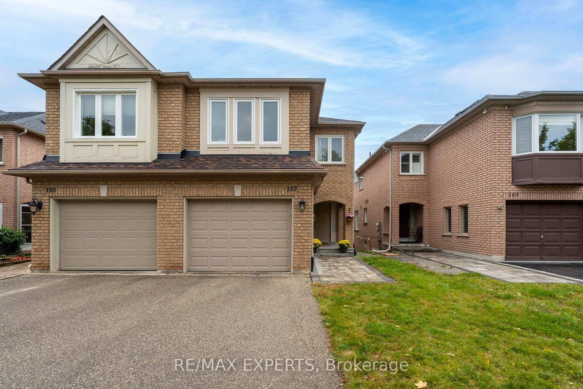 Welcome to this beautifully maintained home in the desirable Aurora Grove community !