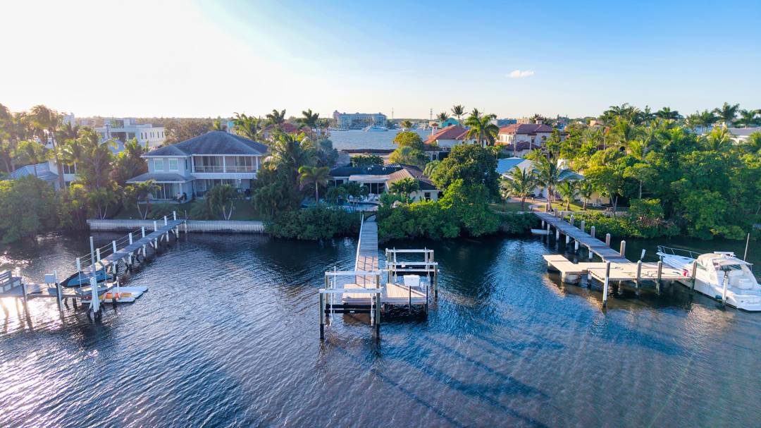 Deepwater Luxury on Hypoluxo Island.