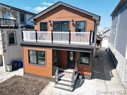 Beautiful Home Ready to be moved into, built in 2024 !