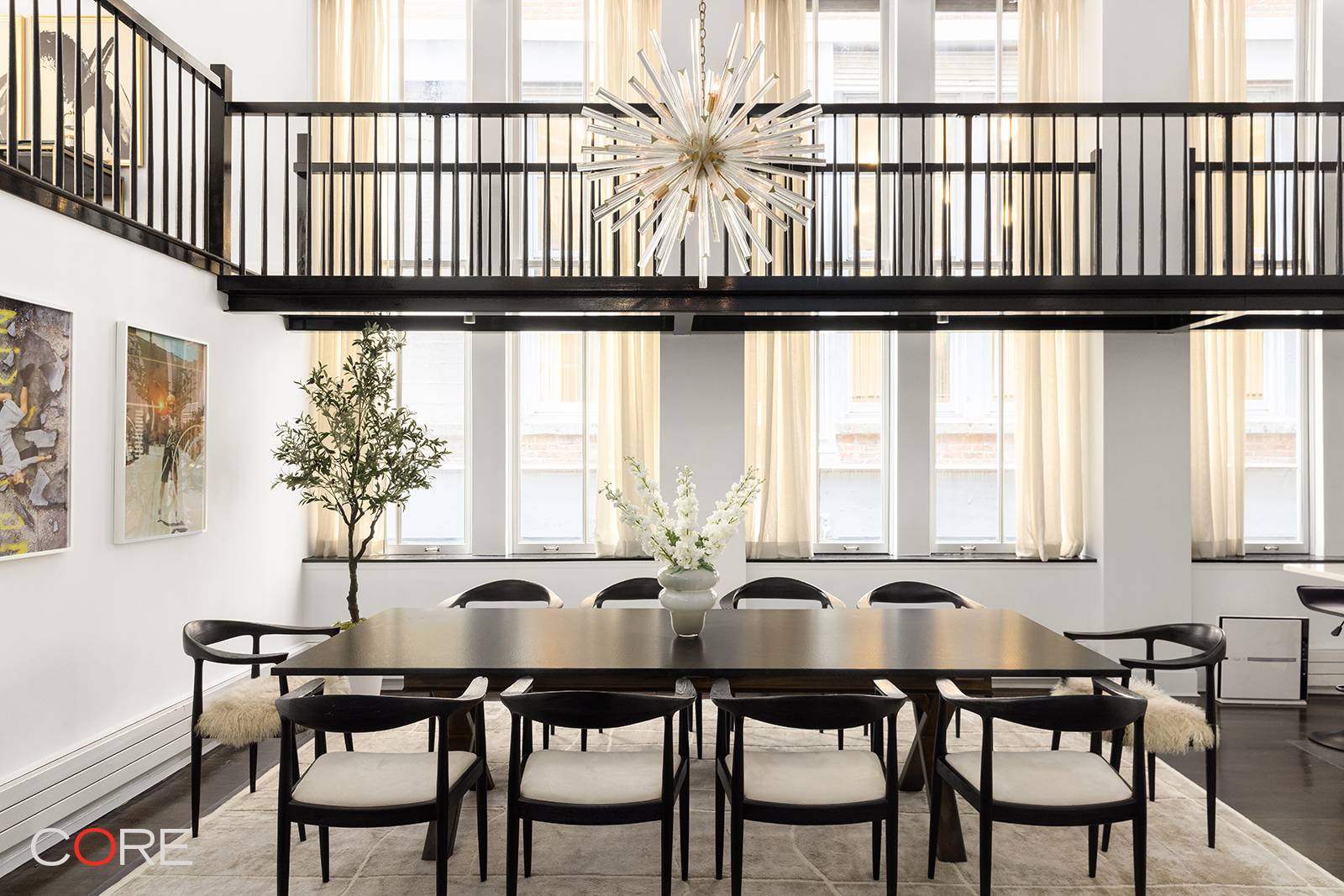 Capturing the essence of its prime Tribeca location, this one of a kind triplex loft was completely gut renovated to accommodate sleek modern living while maintaining its classic old world ...