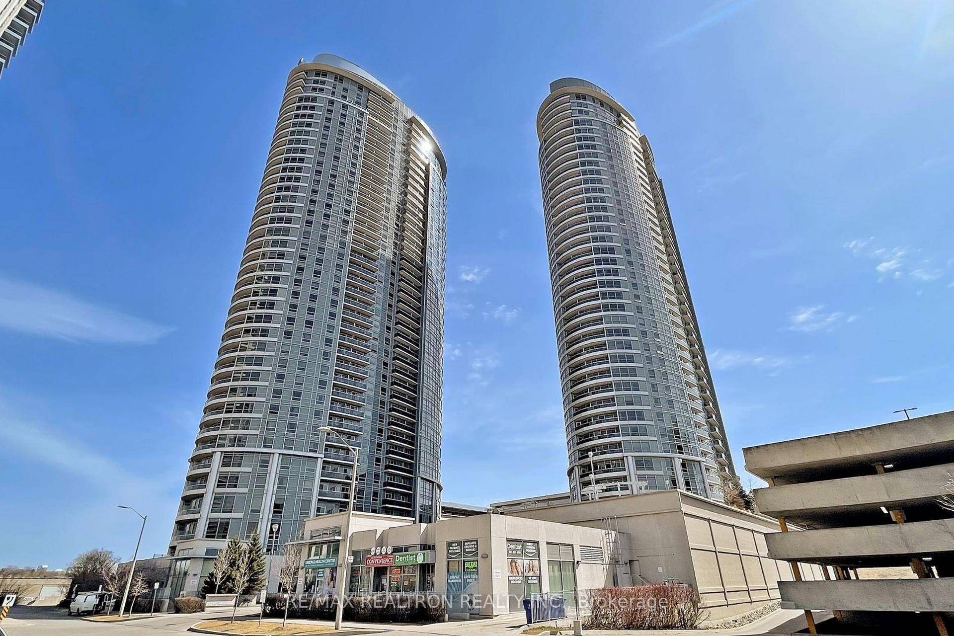 3 Co Operating Commission Luxurious Tridel Solaris Metrogate Award Winning Green Community.