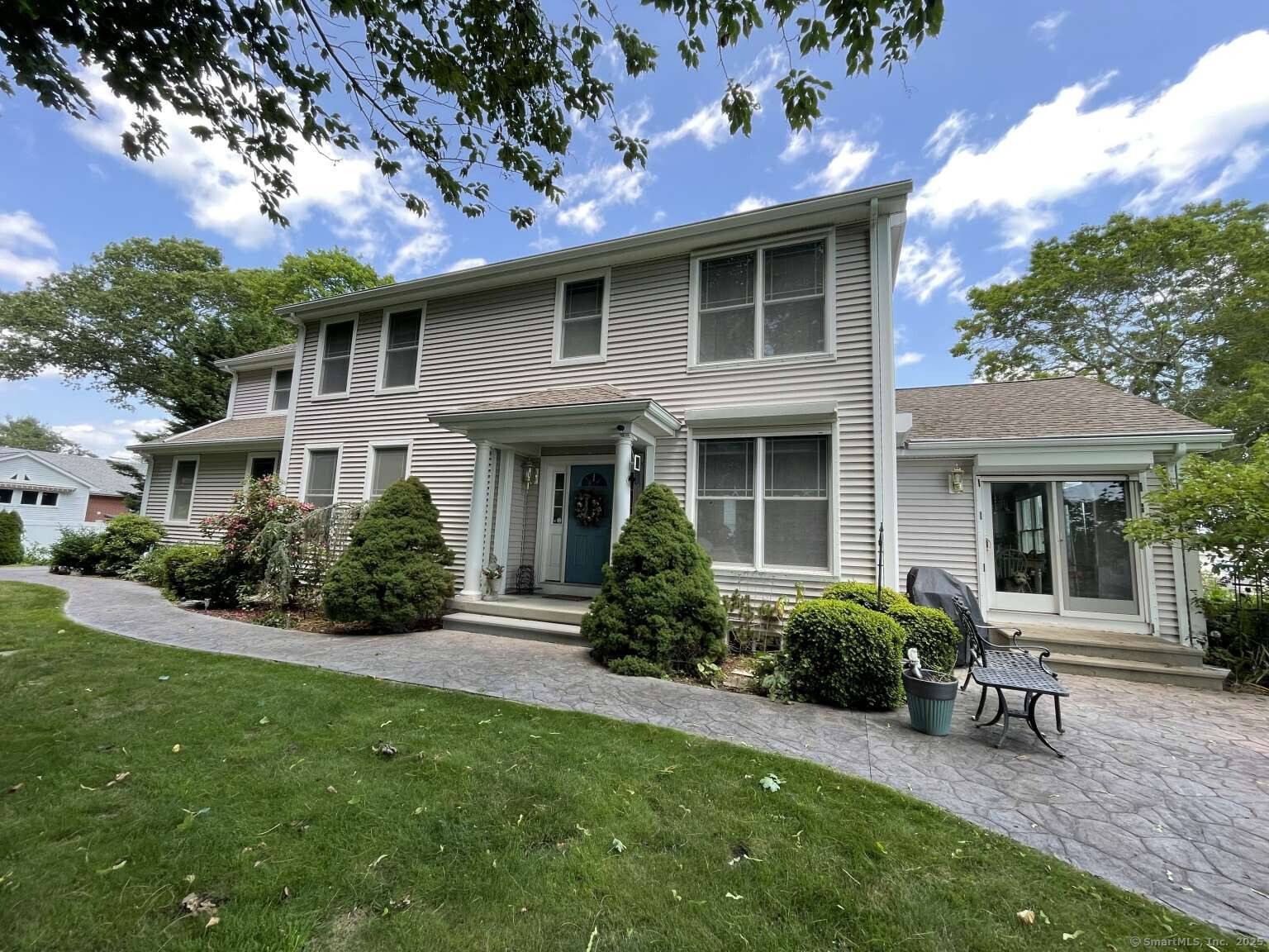This beautiful seaside home has it all !