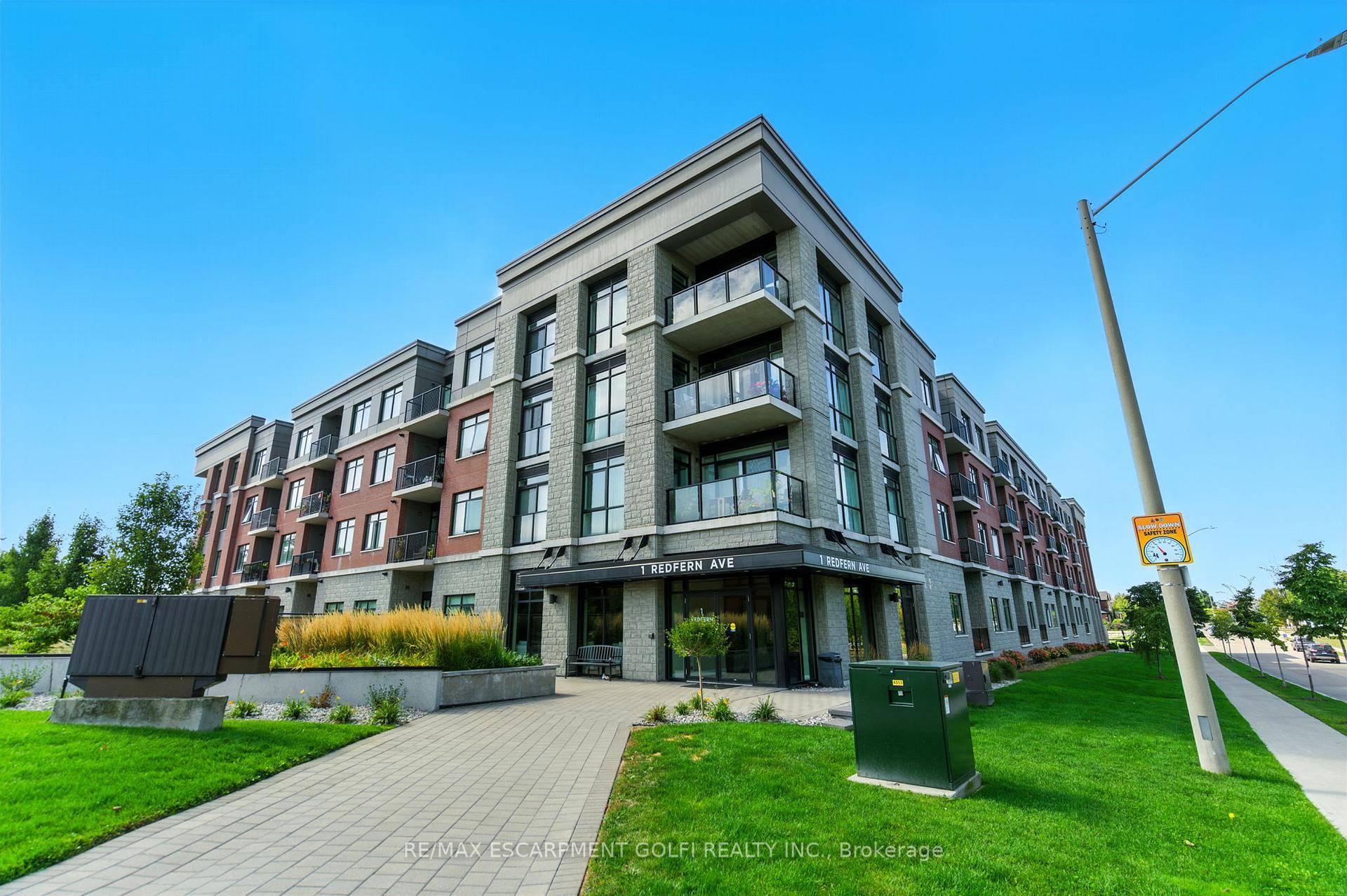 Welcome to Scenic Trails Condos, a beautifully designed community in Hamilton's sought after Mountview neighbourhood.