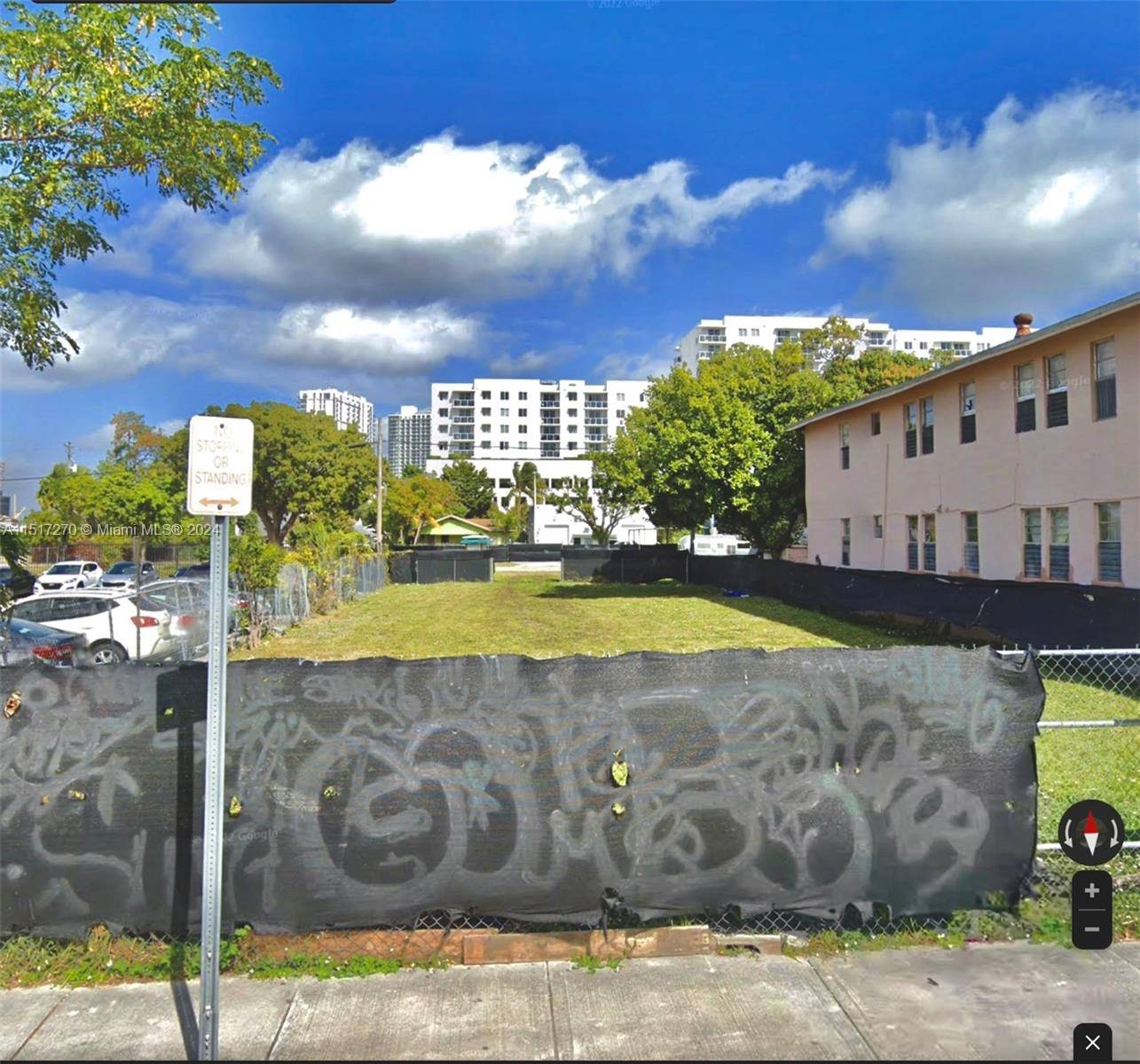 HEART OF EDGEWATER ONE BLK OF BISCAYNE BLVD, 7380 SQ FT LAND, ADJACENT TO 2 LOTS 130 138, TOTAL 21, 980 SQ FT.