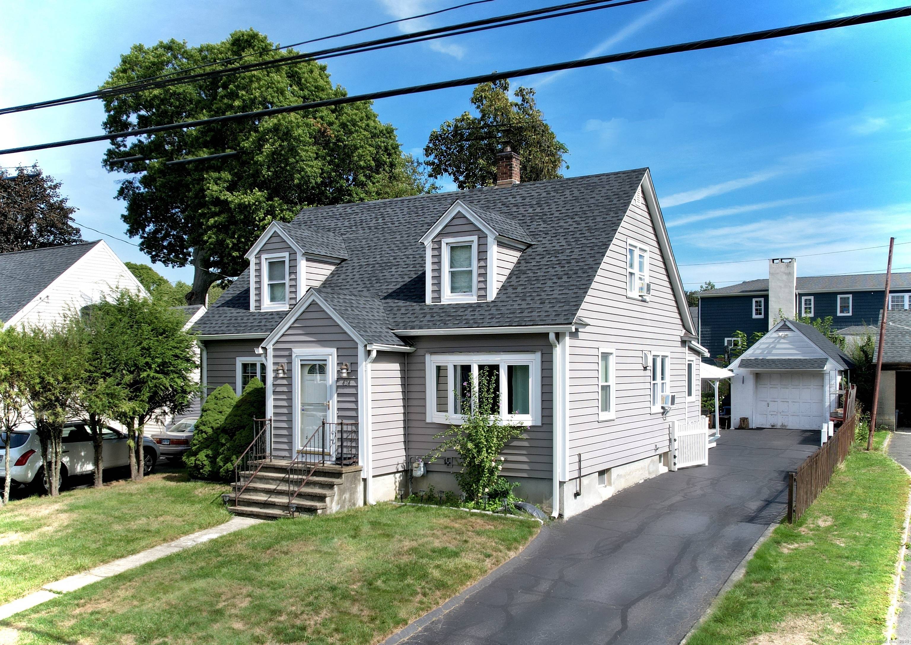 Welcome to 424 Light Street !