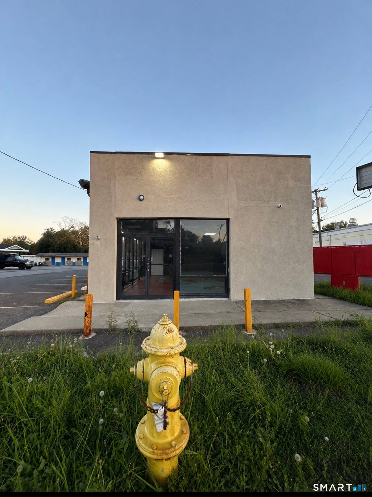 336 Westport Ave, Norwalk, CT 06851 Prime Retail Drive Thru Opportunity For Lease Highly visible stand alone commercial building available for lease on Westport Avenue US Route 1, one of ...