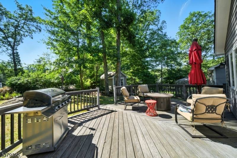 Dreaming of the perfect ranch home ?
