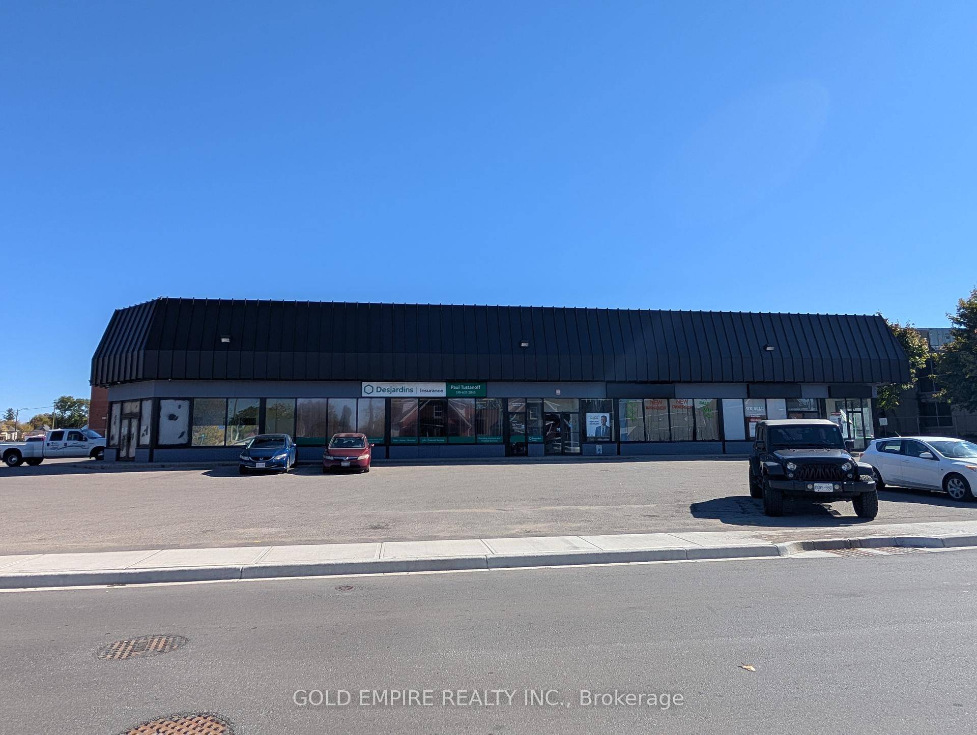 This prime commercial space in the heart of Downtown St.