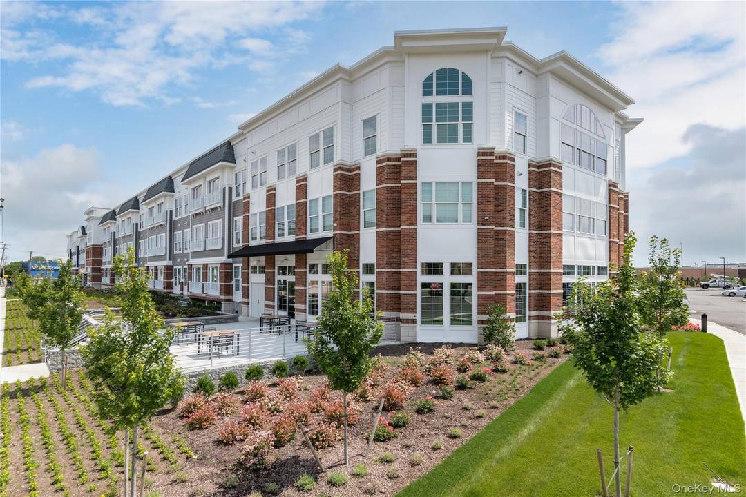 Ask about our Outstanding Move In Specials !