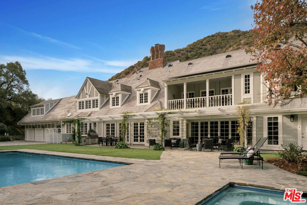 1420   Moraga Dr 6BR Brentwood La