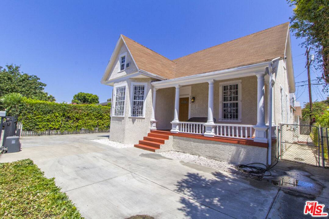 1216  S Lucerne Blvd 3.0 LA