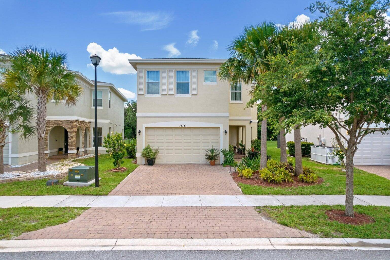 Come and tour this stunning and spacious 3 bedroom 2.