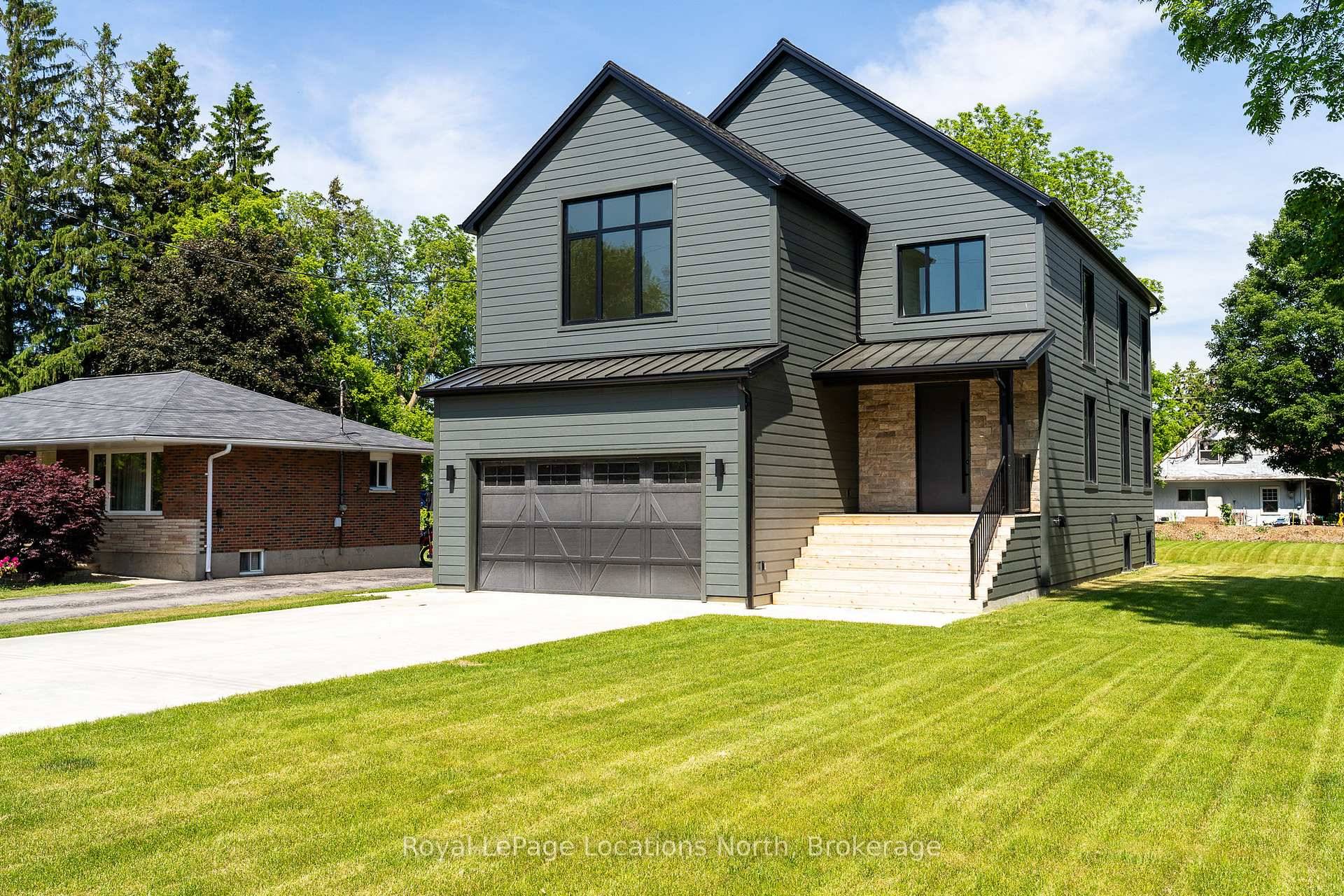 Refined Living in the Heart of Southern Georgian Bay Welcome to 18 Melville Street a thoughtfully crafted 3 bedroom, 2.