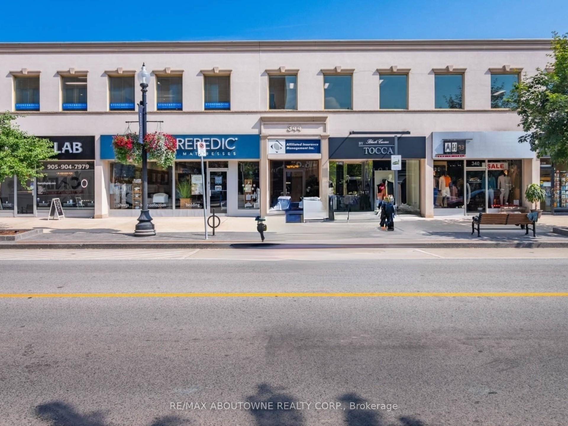 344 Lakeshore Road E 344C, Oakville, ON L6J 1J6